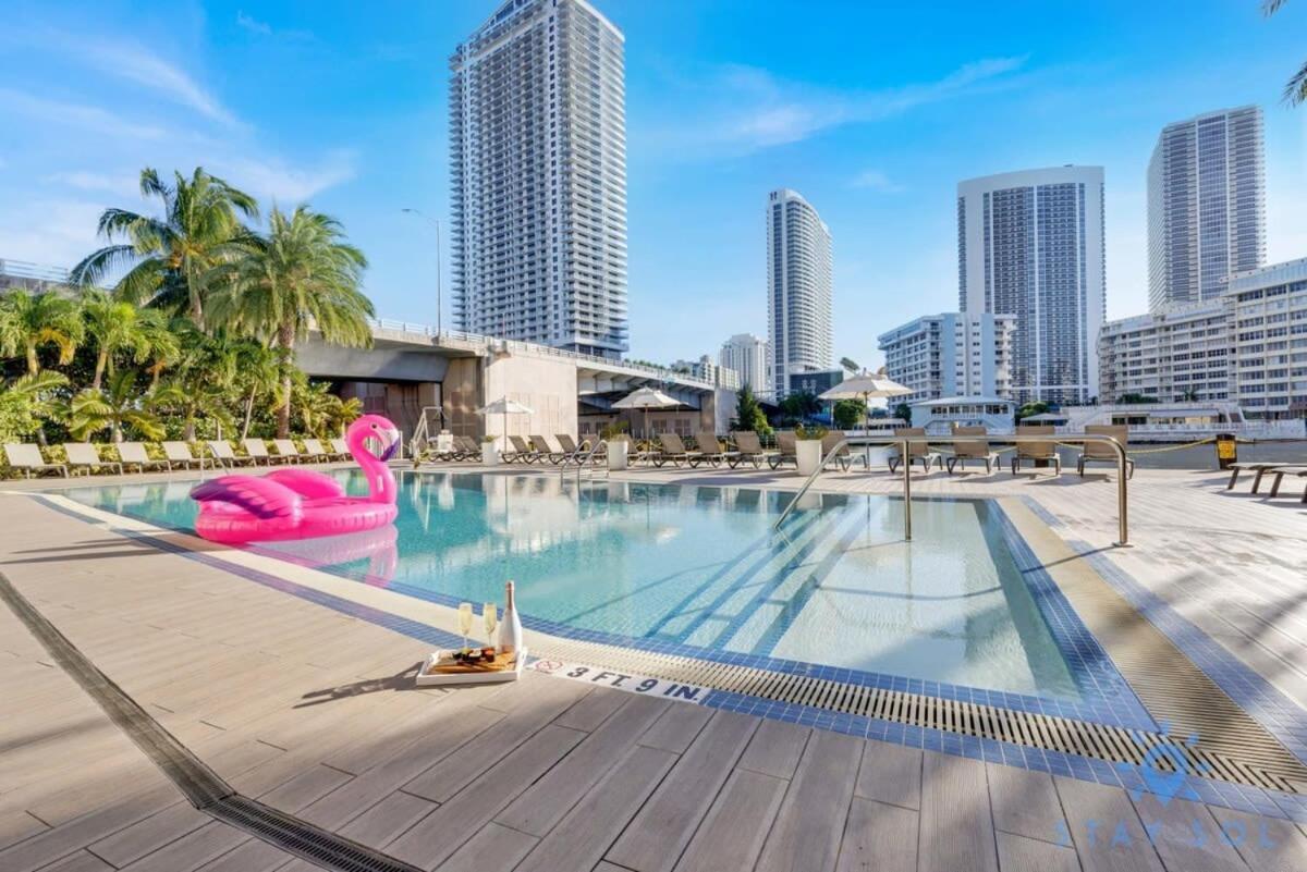 הלנדל ביץ' Balcony - Pool - Near Beach - Gym מראה חיצוני תמונה